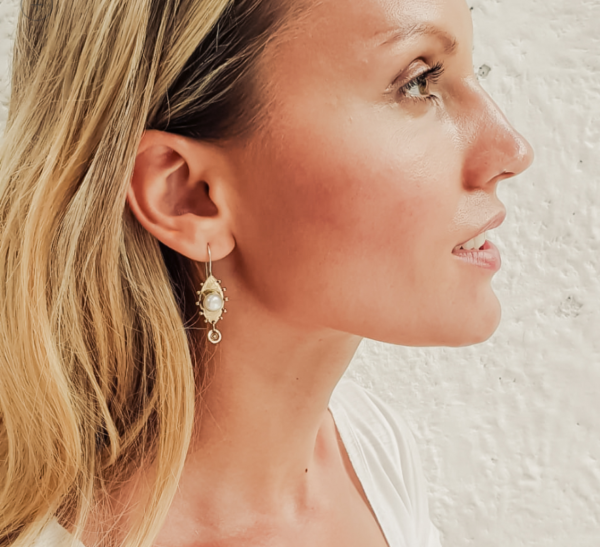 Earring Pele Ioleta Gold