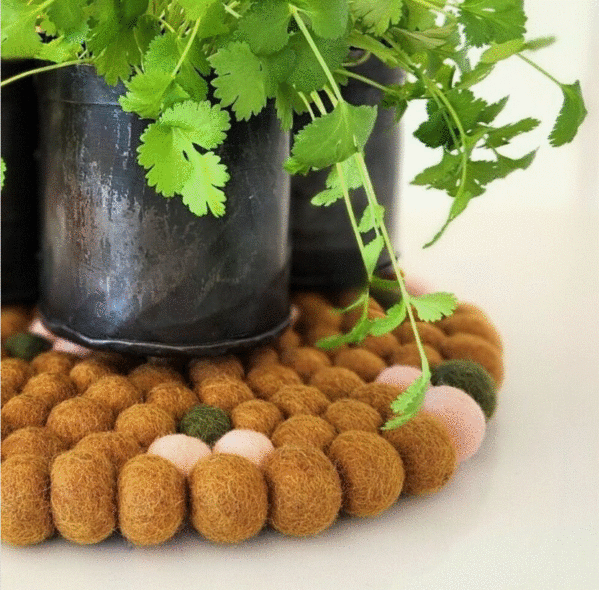 Felt Pot stand 30cm