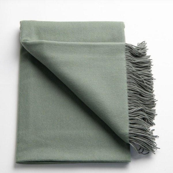 Cashmere & Merino throw Sage - Image 2