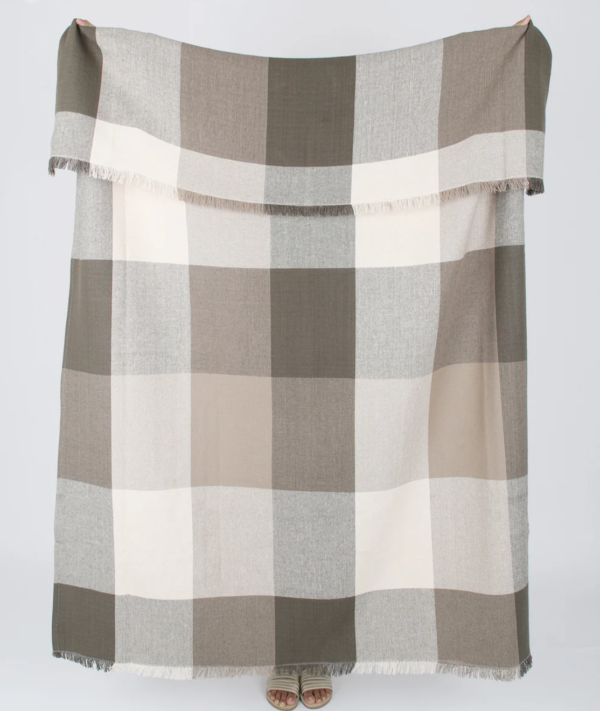 Giant check throw Olive - Image 2