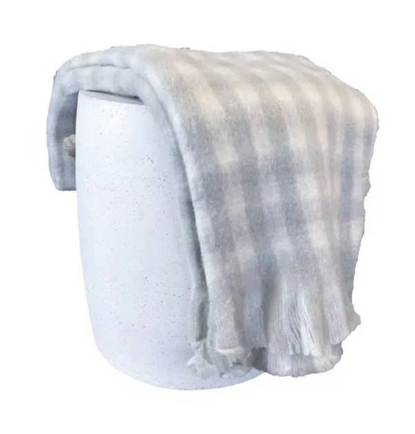 Throw Gingham Musk & white