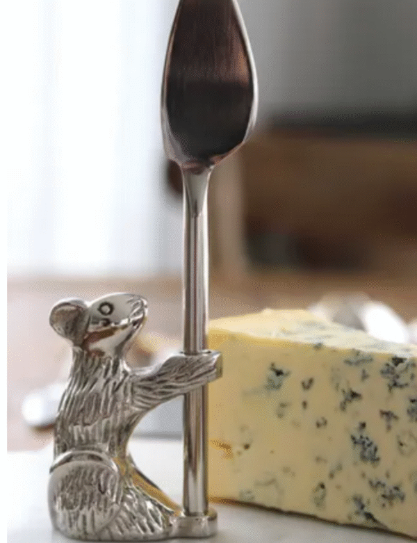 Cheese knife Standing guard mouse