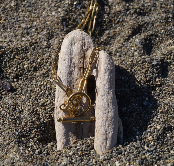 Necklace LL Raven