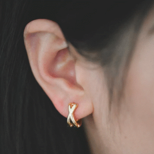 Earring BD XX Huggie