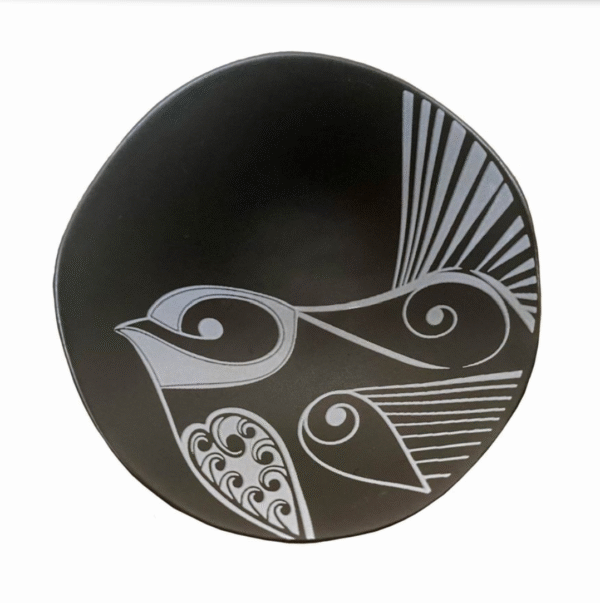 Bowl 7cm Piwakawaka - Image 2