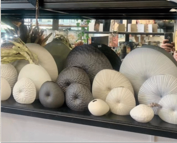 Roshi ceramic