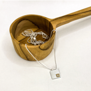 Necklace Rancho Square grid heart