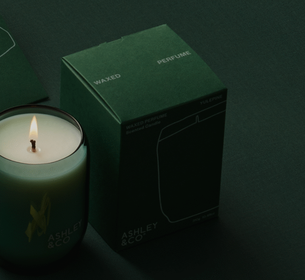 Christmas candle Ashley & Co Yulepine