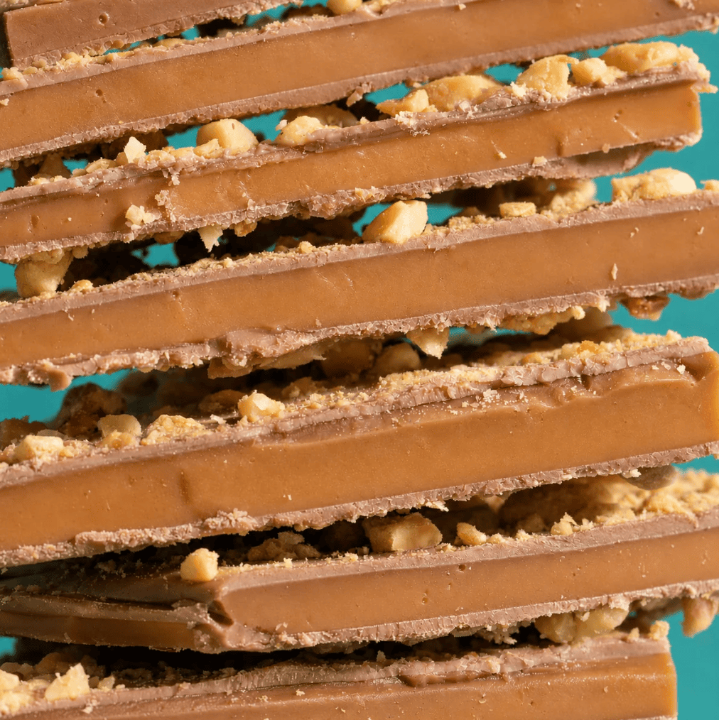 Food Milk Choc & macadamia toffee 200g - Image 2