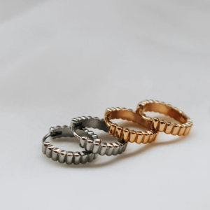 Earring KatyB Ribbed hoop 15cm