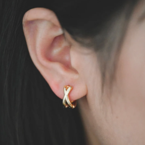 Earring Bec Design XX Huggie